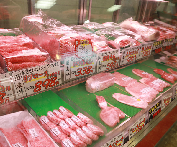 肉の田口 本店 店内の雰囲気